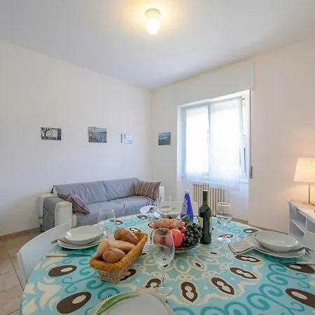 Lejlighed Casa Al Caprifoglio 600m From - Happy Ispra